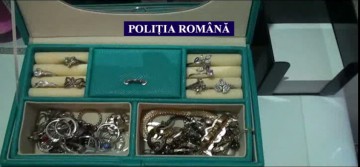Şapte persoane reţinute în urma percheziţiilor din Constanţa